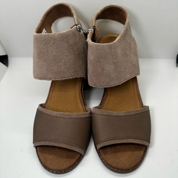 Toms Majorca Suede Block Sandals - Picture 4 of 9